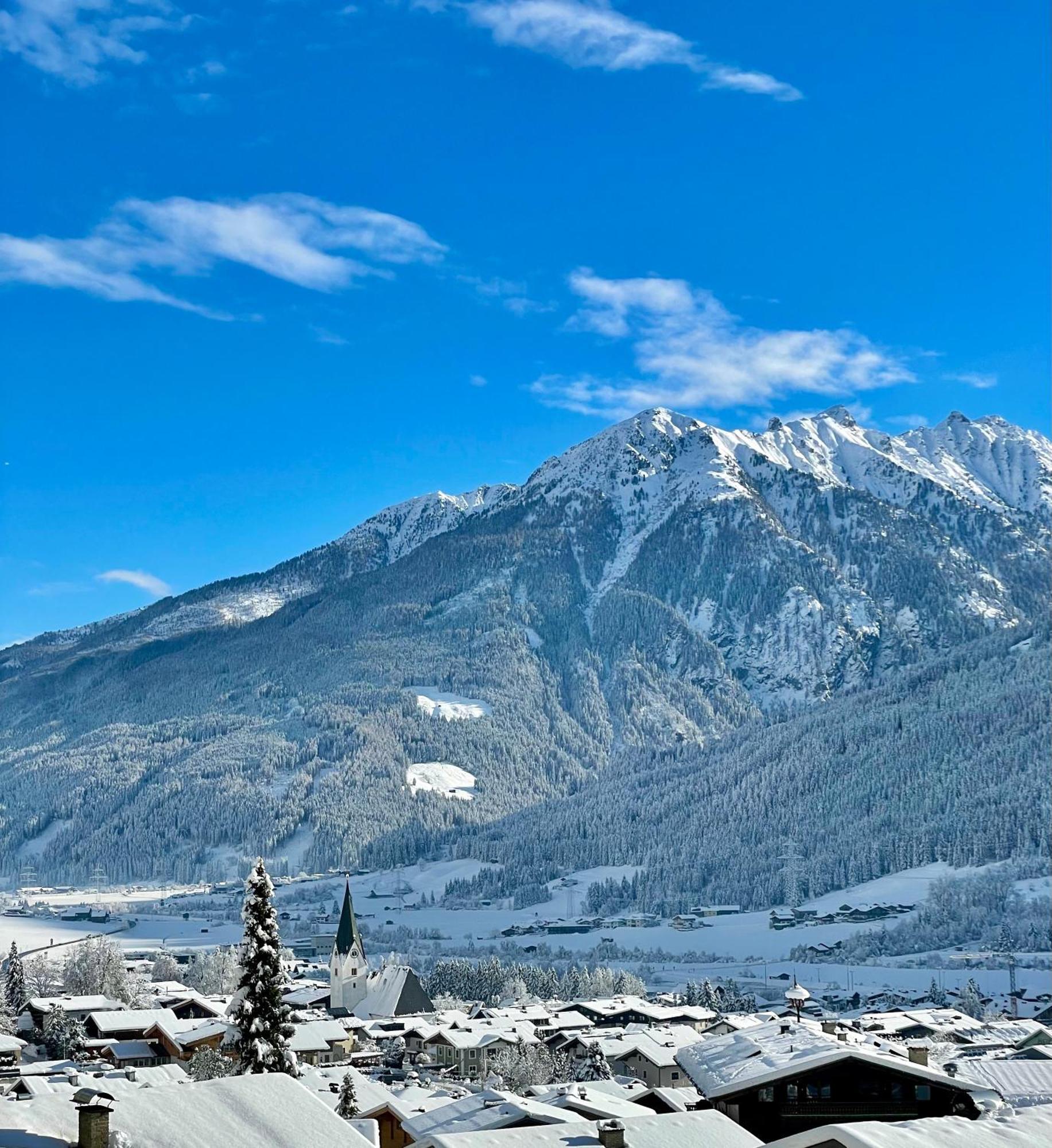 Hotel Alta Vista Нойкирхен-ам-Гросфенедигер Экстерьер фото