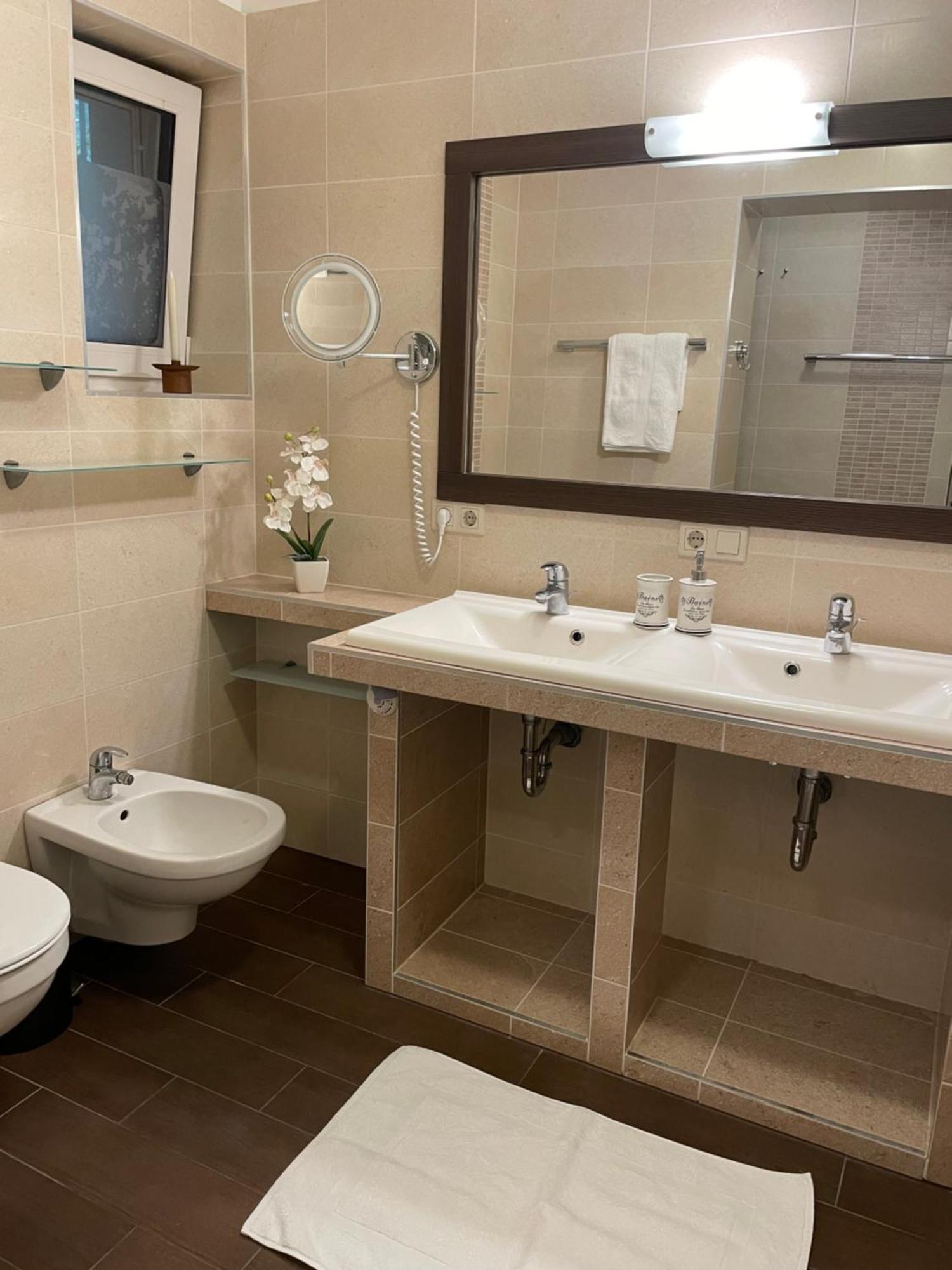 Hotel Alta Vista Нойкирхен-ам-Гросфенедигер Экстерьер фото